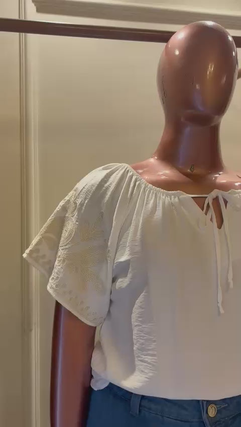 BLUSA BORDADA CELINE