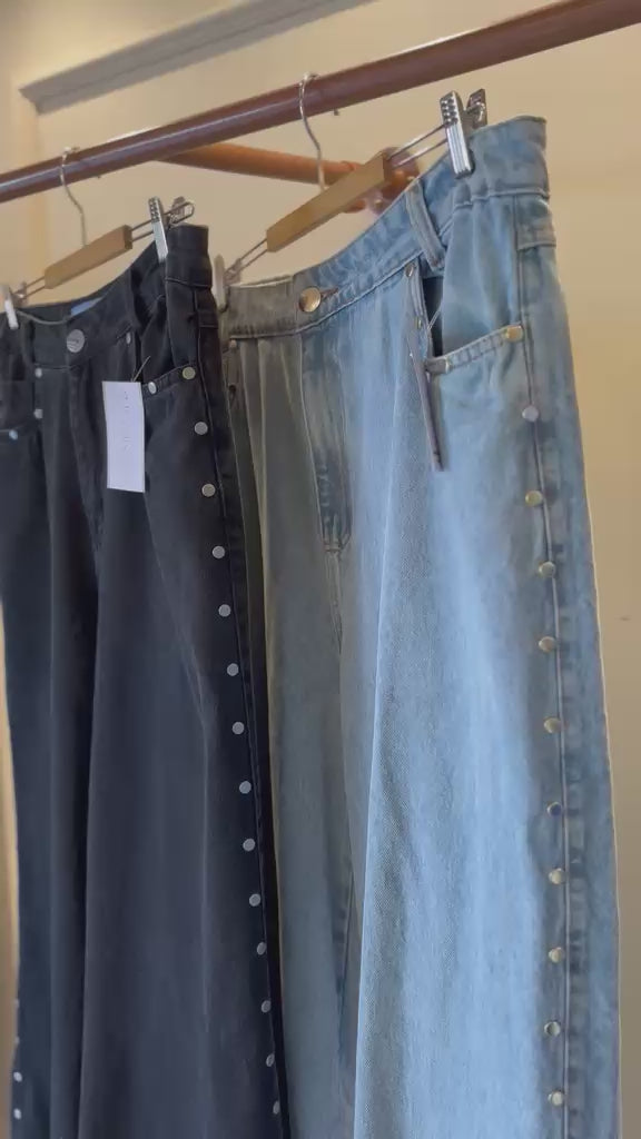 CALÇA WIDE LEG ILHÓS